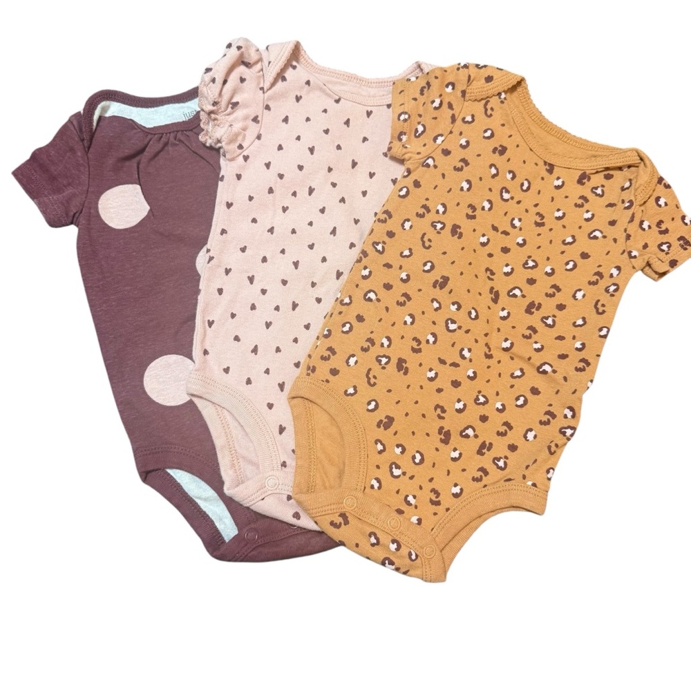 Carters Onesie Bodysuits Set of 3 Baby Girl 6 Months